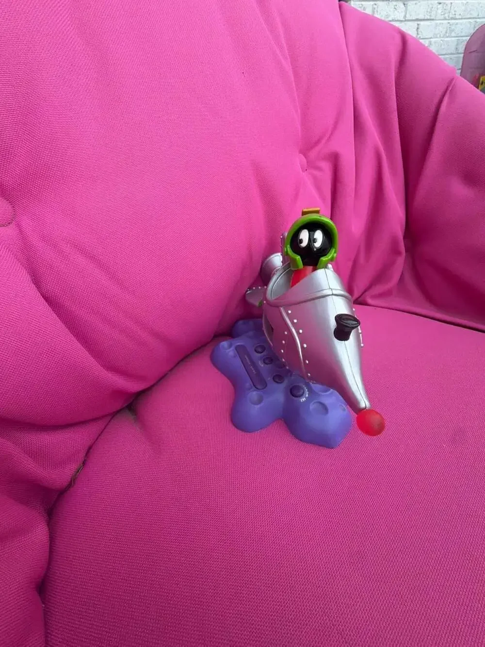 Vintage Looney Tunes Marvin The Martian Spaceship Alarm Clock